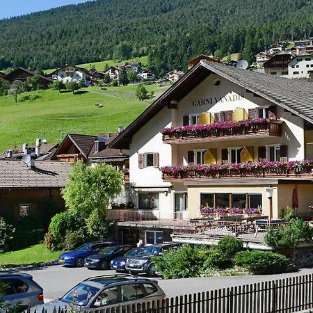 Hotel Garni Vanadis オルティゼーイ エクステリア 写真